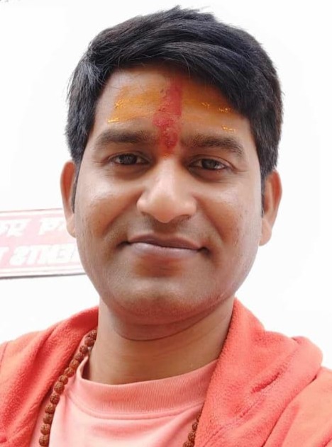 Portrait of Anuj Akela